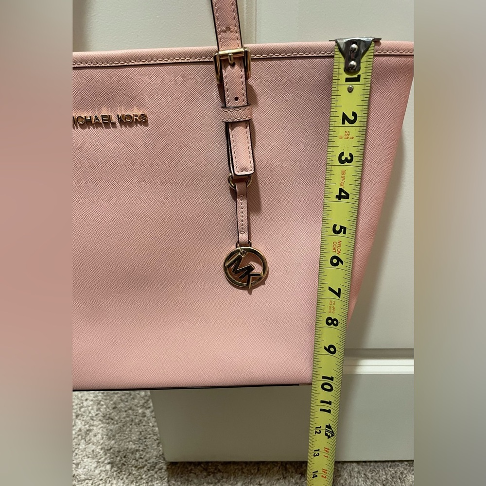 Price Drop Michael Kors Solid Blush Tote - image 6